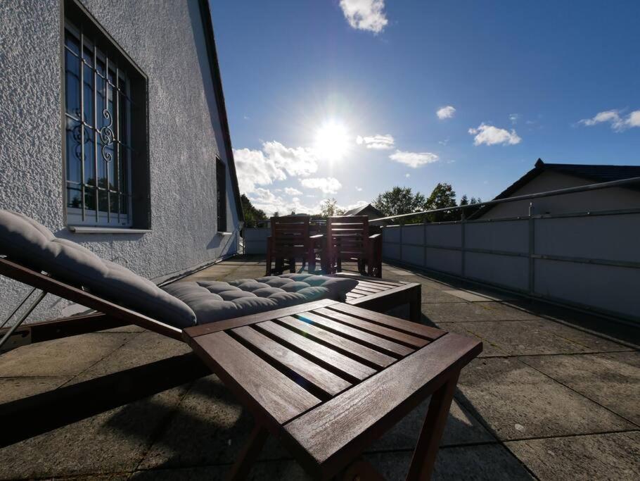 110 M2, Dachterrasse, Kueche, Zentral, Ruhige Lage Apartman Paderborn Kültér fotó